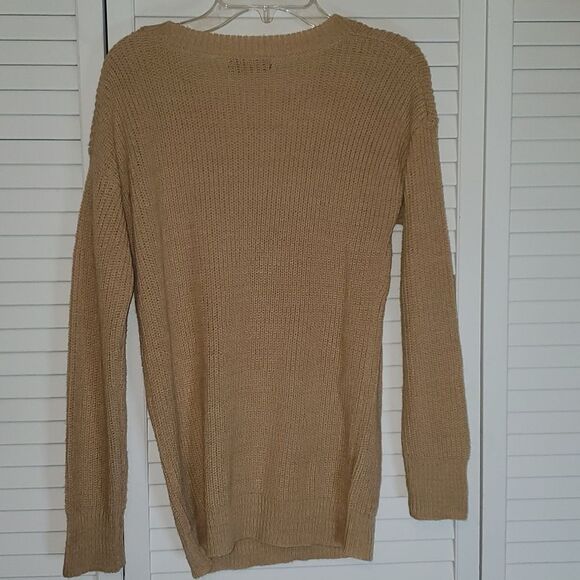 Soft Knit Sweater w/ Leather Accent Pocket - Picture 4 of 4